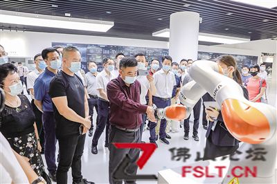 佛山千方百计为企业家成长培育肥沃土壤 培养造就一支高素质企业家队伍