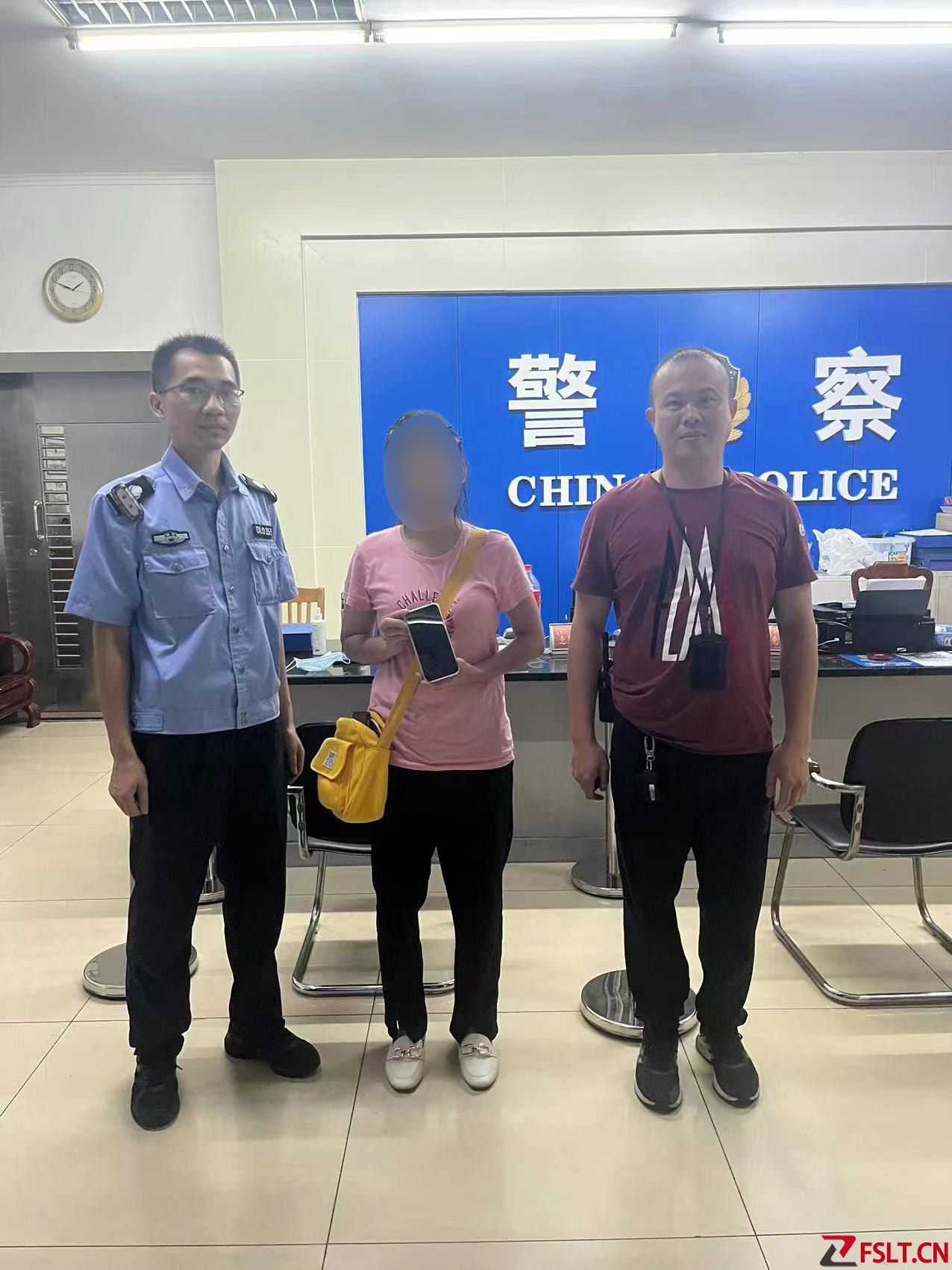 佛山顺德公安大良派出所热心为民寻失物