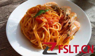 虾仁滑蛋茄汁意面的做法 自制虾仁滑蛋茄汁意面的做法