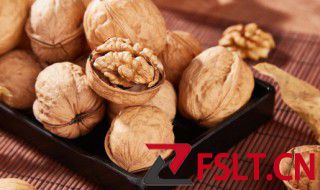 核桃和西红柿能一起吃吗 西红柿和核桃可以同食吗